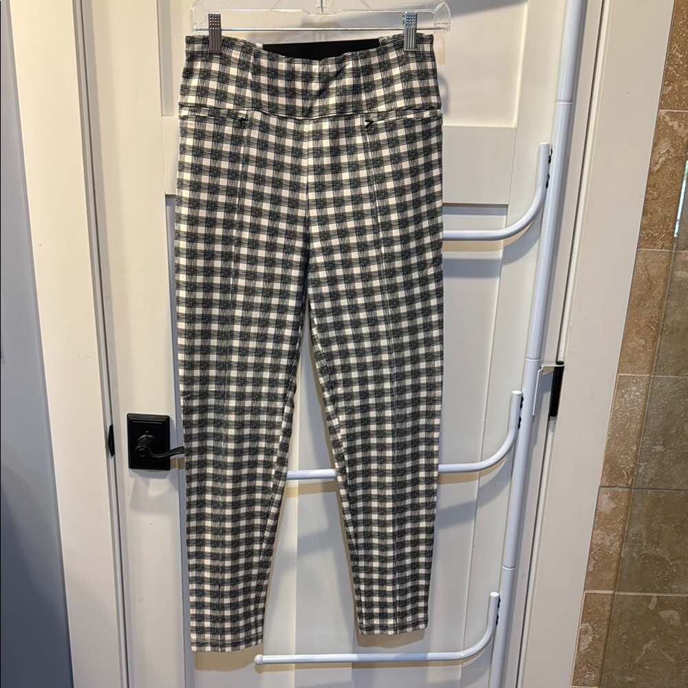 Betabrand power down pants Black and cream Checkered Women's Pants